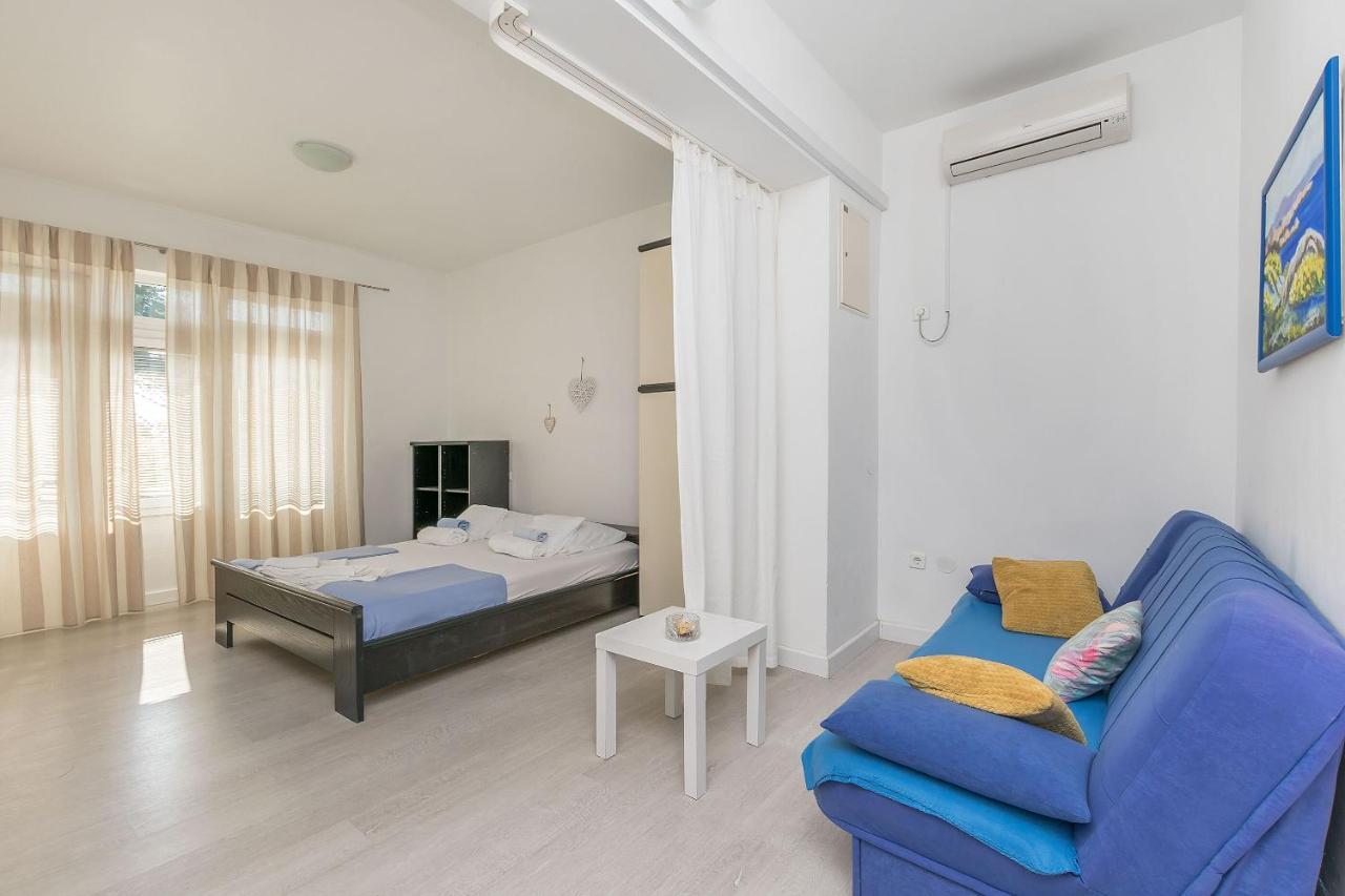 Apartments Clarus Mare Duce Exterior photo