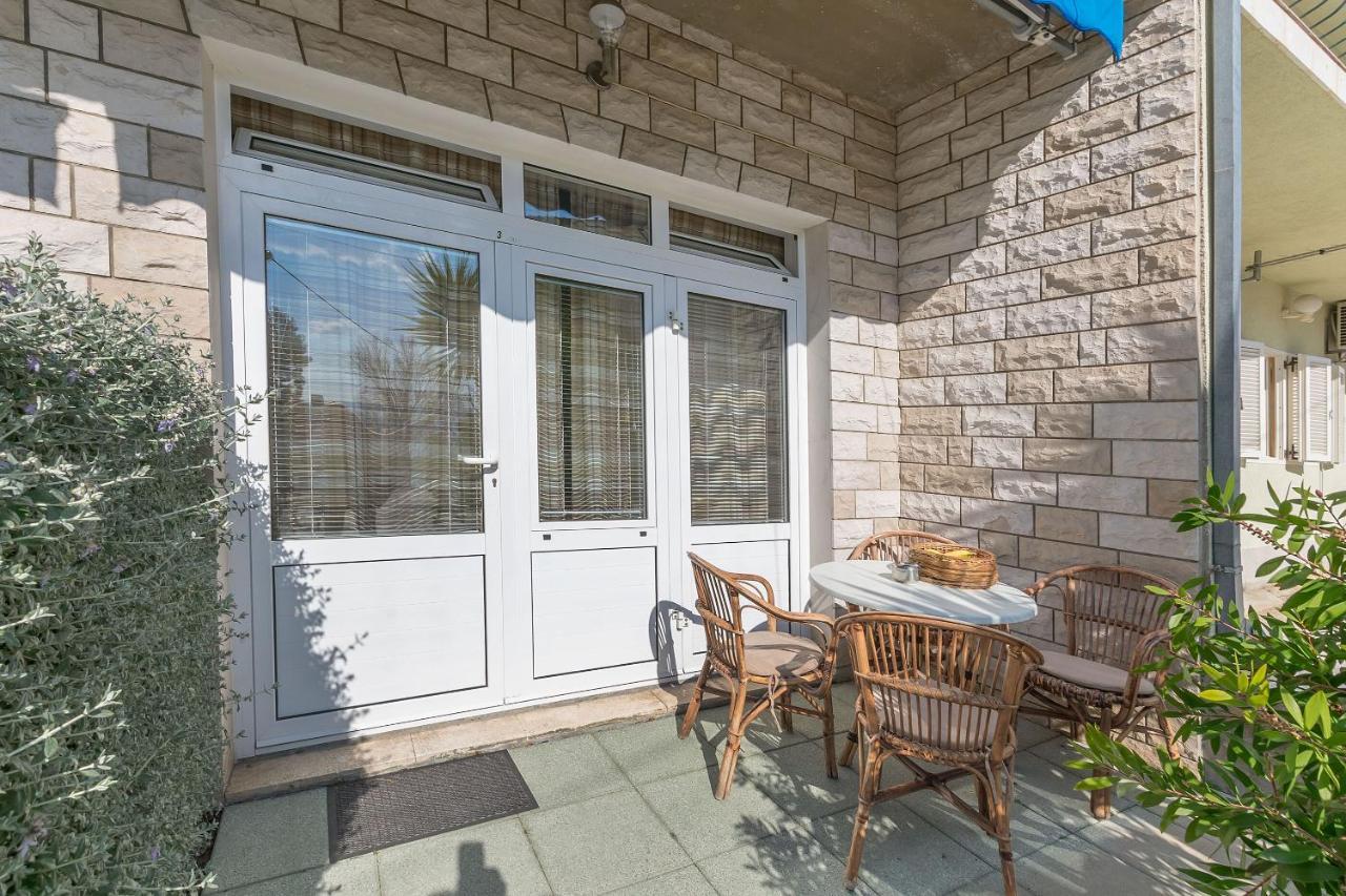 Apartments Clarus Mare Duce Exterior photo
